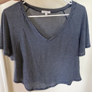 Delias loose v neck striped with blue and white